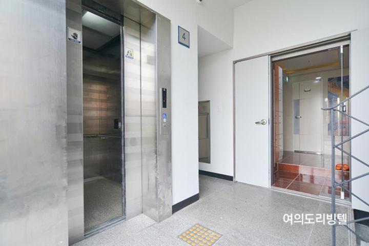 Yeouido Stay Seoul Exterior foto